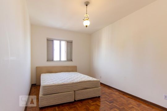 Quarto de apartamento para alugar com 1 quarto, 89m² em Centro, Campinas