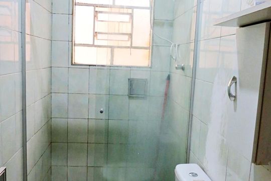 Banheiro 1 de casa à venda com 5 quartos, 210m² em Jardim Brasil (zona Norte), São Paulo