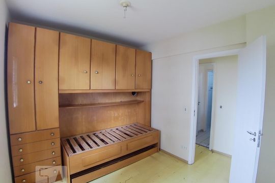 Quarto 2 de apartamento à venda com 2 quartos, 70m² em Vila Isa, São Paulo