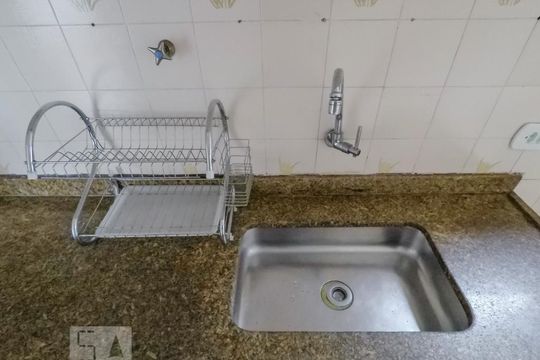 Cozinha de apartamento para alugar com 2 quartos, 60m² em Vila da Saúde, São Paulo