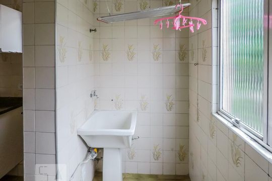 Área de Serviço de apartamento para alugar com 2 quartos, 60m² em Vila da Saúde, São Paulo