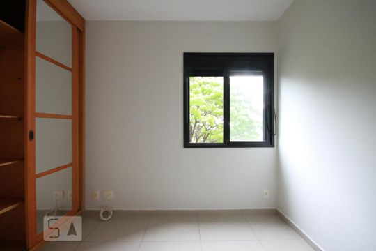 Quarto de apartamento para alugar com 1 quarto, 48m² em Ipiranga, São Paulo