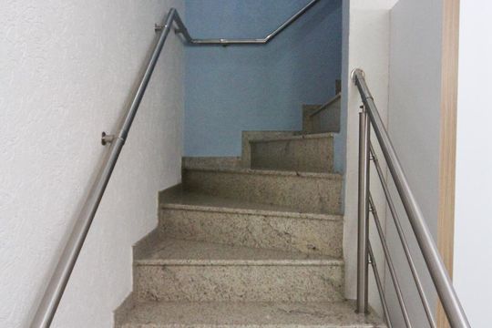 Escada de casa para alugar com 3 quartos, 280m² em Vila Albertina, São Paulo