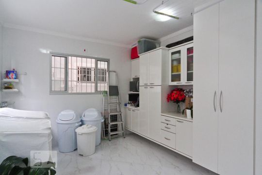 Área de Serviço de casa para alugar com 3 quartos, 280m² em Vila Albertina, São Paulo