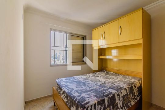 Quarto 1 de apartamento para alugar com 2 quartos, 62m² em Ipiranga, São Paulo