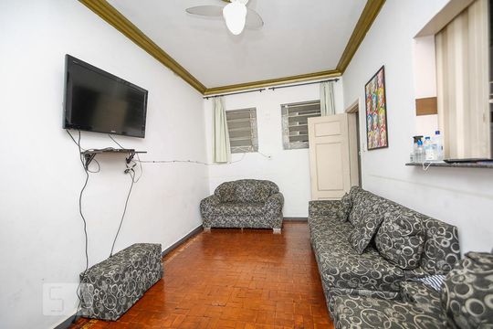 Sala de casa à venda com 15 quartos, 700m² em Colégio Batista, Belo Horizonte