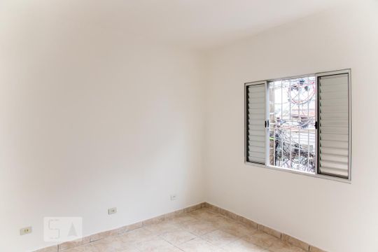 Quarto 1 de casa para alugar com 1 quarto, 61m² em Jardim Sao Joao (zona Leste), São Paulo
