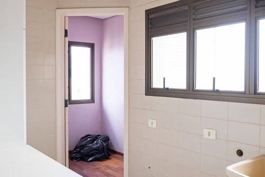 Área de Serviço de apartamento à venda com 4 quartos, 330m² em Vila Carrão, São Paulo