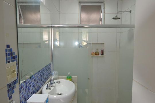 Banheiro de apartamento à venda com 2 quartos, 70m² em Centro, Rio de Janeiro