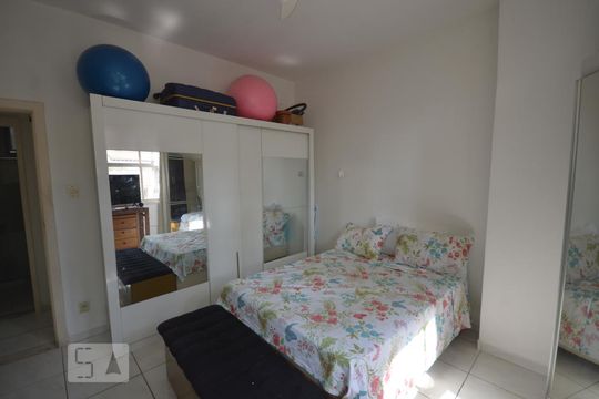 Quarto 1 de apartamento à venda com 2 quartos, 70m² em Centro, Rio de Janeiro