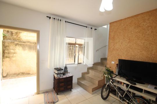 Sala de casa à venda com 3 quartos, 80m² em Vila Santa Maria, São Paulo