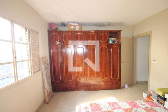 Quarto 2 de casa à venda com 3 quartos, 80m² em Vila Santa Maria, São Paulo
