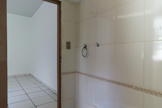 Banheiro de casa à venda com 2 quartos, 350m² em Sumaré, São Paulo