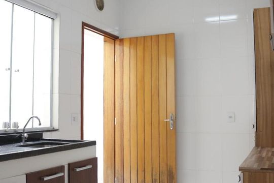 Cozinha de casa de condomínio à venda com 2 quartos, 60m² em Chácara Belenzinho, São Paulo