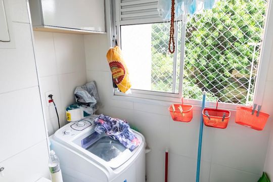 Área de serviço de apartamento para alugar com 2 quartos, 44m² em Liberdade, São Paulo