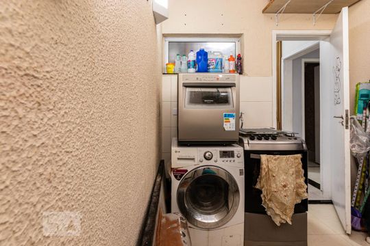Área de serviço de casa de condomínio à venda com 2 quartos, 75m² em Jardim Colorado, São Paulo