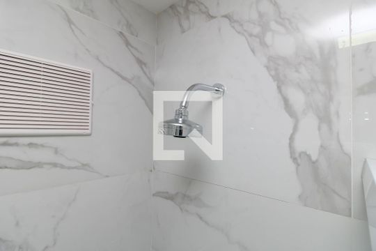 Chuveiro de apartamento à venda com 1 quarto, 40m² em Centro, Rio de Janeiro