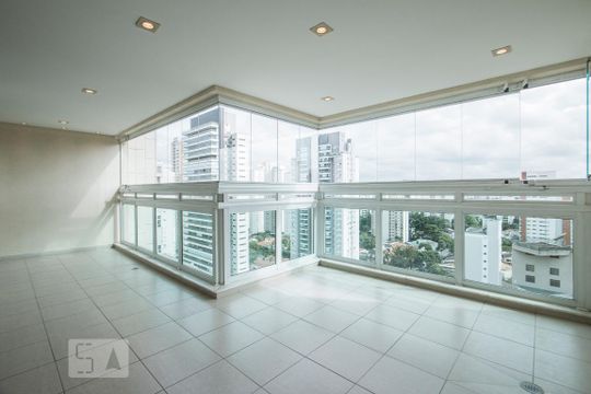 Apartamento para alugar com 3 quartos, 150m² em Parque Colonial, São Paulo