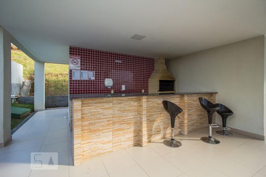 Área comum - Churrasqueira de apartamento para alugar com 2 quartos, 47m² em São José, Canoas
