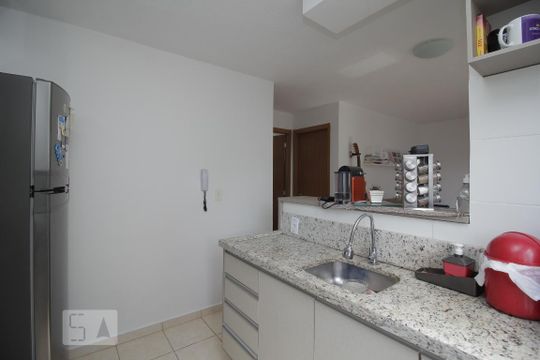Cozinha de apartamento para alugar com 2 quartos, 47m² em São José, Canoas