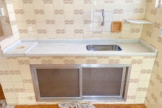 Cozinha de casa para alugar com 2 quartos, 70m² em Irajá, Rio de Janeiro