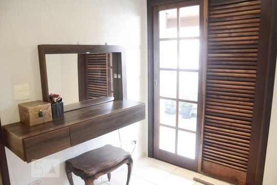 Closet ou Escritório de casa à venda com 3 quartos, 140m² em Jardim Jaçanã, São Paulo