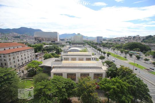 Vista de apartamento para alugar com 1 quarto, 50m² em Centro, Rio de Janeiro