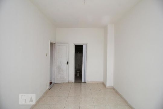 Quarto de apartamento para alugar com 1 quarto, 50m² em Centro, Rio de Janeiro