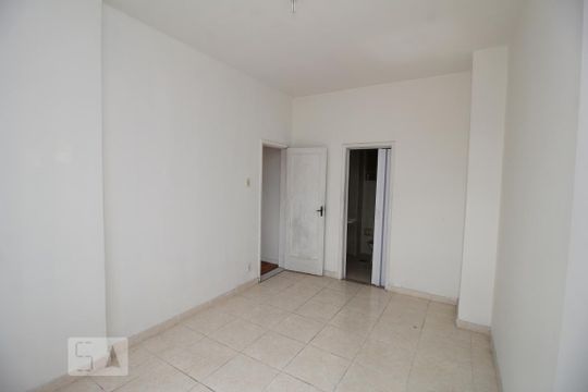 Quarto de apartamento para alugar com 1 quarto, 50m² em Centro, Rio de Janeiro