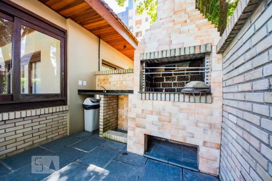 Área comum - Churrasqueira de apartamento à venda com 2 quartos, 84m² em Bom Jesus, Porto Alegre