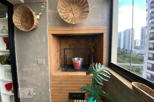 Varanda gourmet de apartamento à venda com 3 quartos, 186m² em Vila Suzana, São Paulo