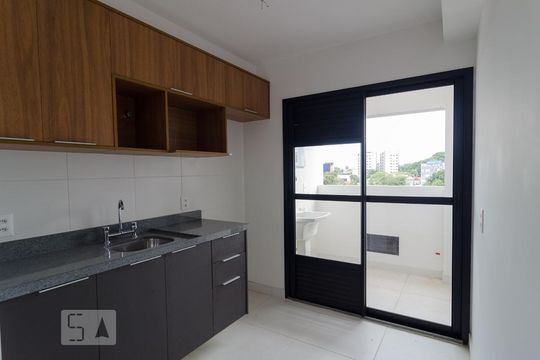 Cozinha de apartamento para alugar com 2 quartos, 61m² em Vila Parque Jabaquara, São Paulo