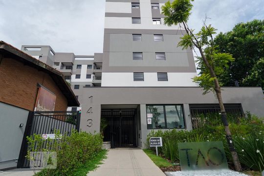 Fachada de apartamento para alugar com 2 quartos, 61m² em Vila Parque Jabaquara, São Paulo
