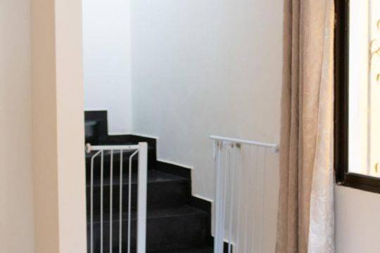 Escada de casa à venda com 3 quartos, 240m² em Imirim, São Paulo