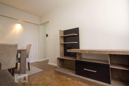 Sala de kitnet/studio para alugar com 1 quarto, 44m² em Cristo Redentor, Porto Alegre