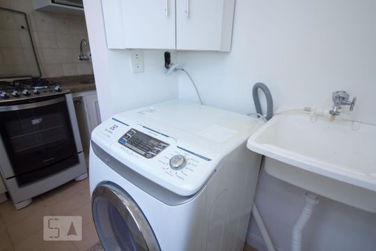 Área de Serviço de kitnet/studio para alugar com 1 quarto, 44m² em Cristo Redentor, Porto Alegre