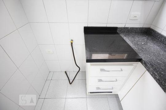 Cozinha de apartamento à venda com 1 quarto, 50m² em Vila Mascote, São Paulo