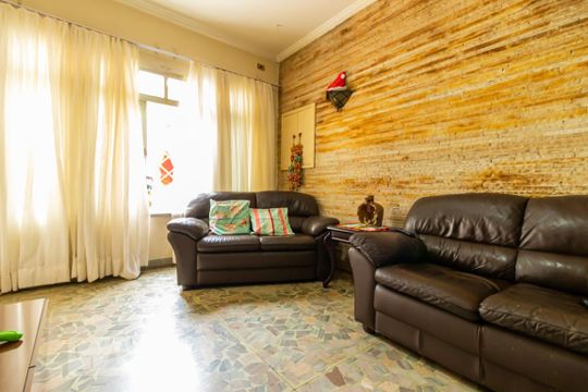 Sala de casa à venda com 4 quartos, 130m² em Ipiranga, São Paulo