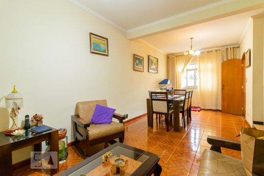 Sala de casa à venda com 4 quartos, 130m² em Ipiranga, São Paulo