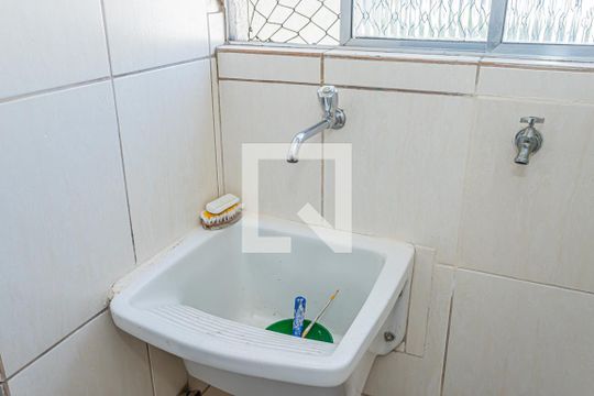Área de Serviço de apartamento à venda com 3 quartos, 64m² em Vila Albertina, São Paulo