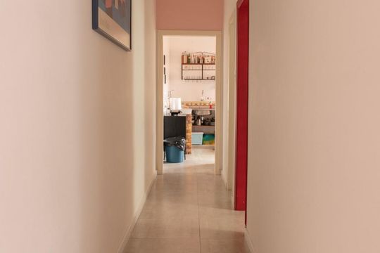 Corredor de apartamento para alugar com 1 quarto, 80m² em Vila Mariana, São Paulo