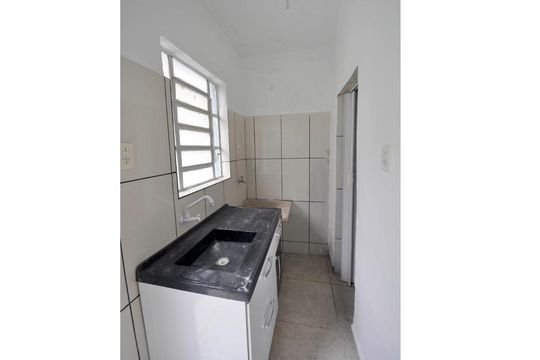 Cozinha de casa para alugar com 1 quarto, 35m² em Vila Osasco, Osasco