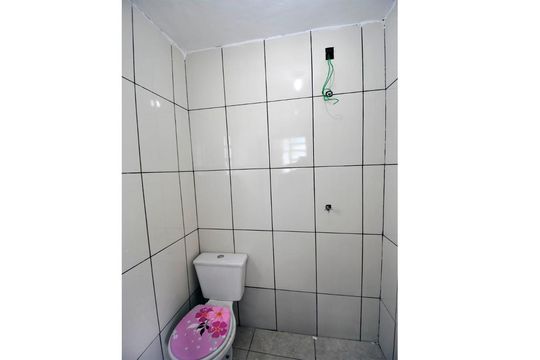 Banheiro de casa para alugar com 1 quarto, 35m² em Vila Osasco, Osasco
