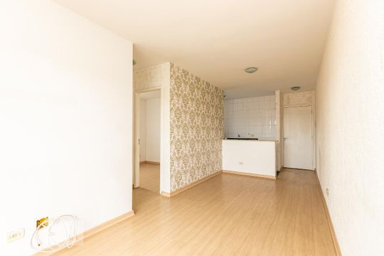 Sala de apartamento à venda com 2 quartos, 50m² em Vila Taquari, São Paulo