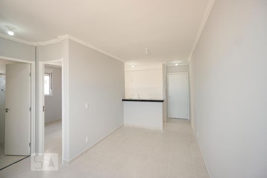 Sala de apartamento para alugar com 2 quartos, 44m² em Brás, São Paulo