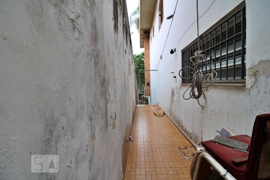 Corredor Externo de casa à venda com 4 quartos, 445m² em Paraisópolis, São Paulo