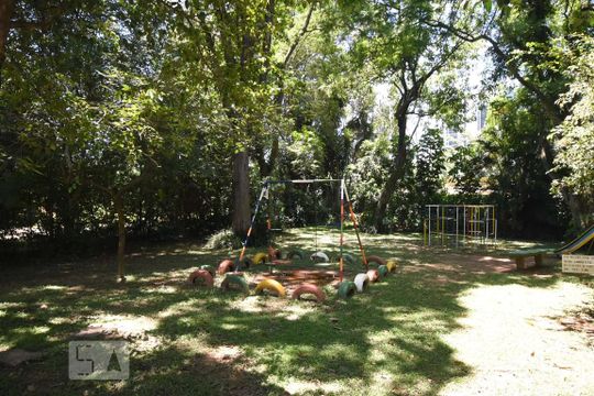 Playground de casa de condomínio para alugar com 3 quartos, 118m² em Jardim Taboão, São Paulo