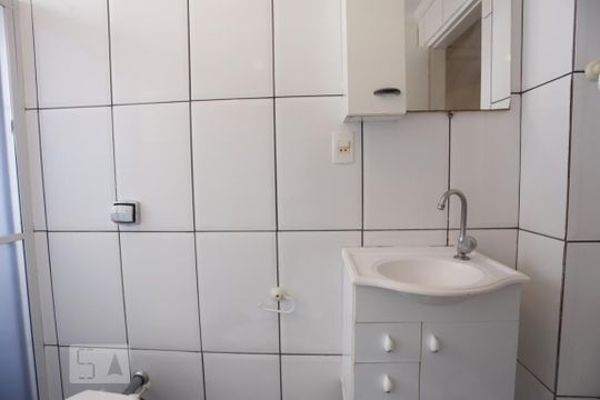 Banheiro de apartamento à venda com 2 quartos, 62m² em Bela Vista, São Paulo