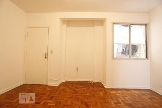 Sala de apartamento à venda com 2 quartos, 62m² em Bela Vista, São Paulo
