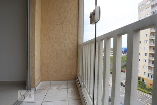 Sacada de apartamento à venda com 2 quartos, 58m² em Piratininga, Osasco